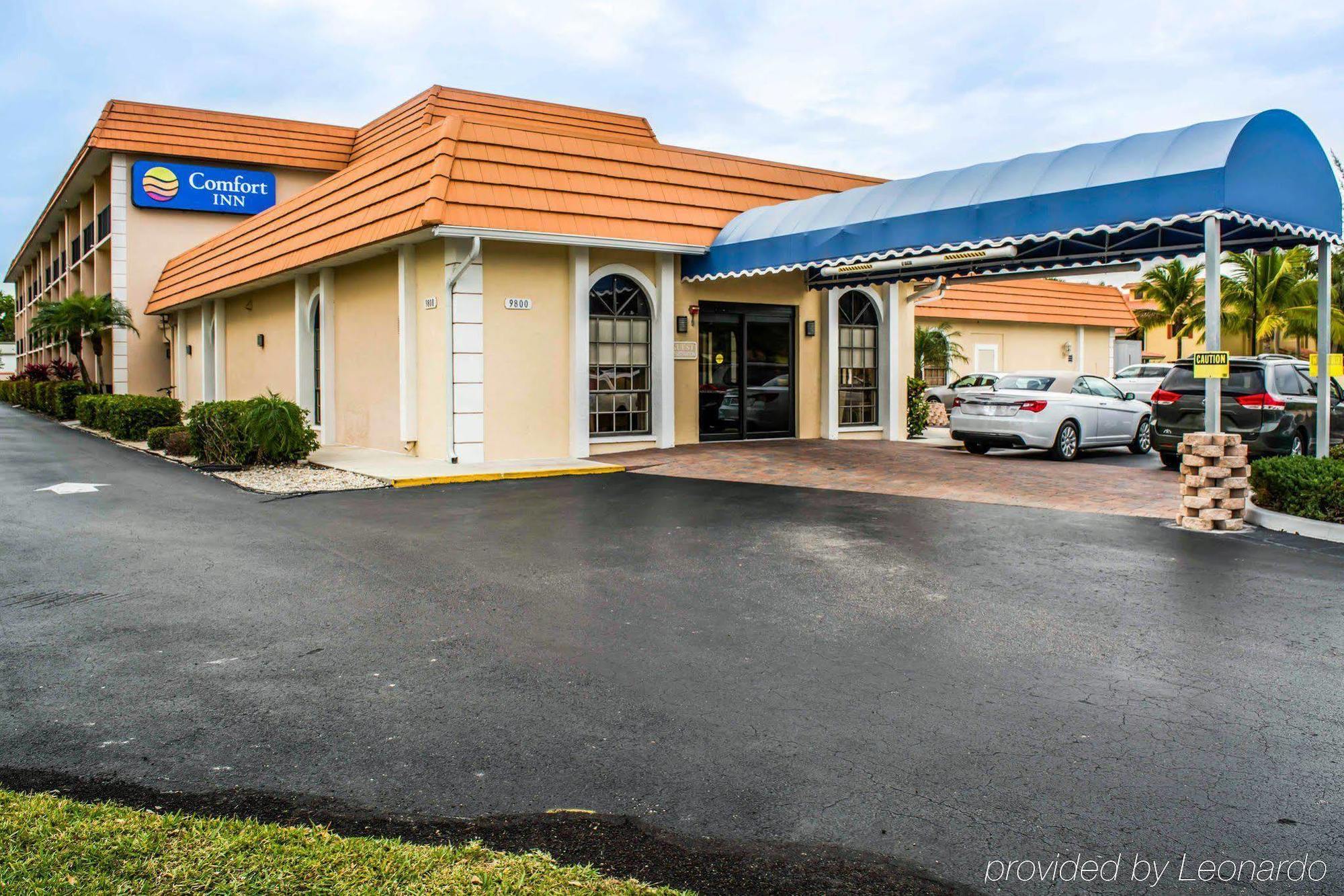 Hotel Baymont By Wyndham Bonita Springs Exterior foto