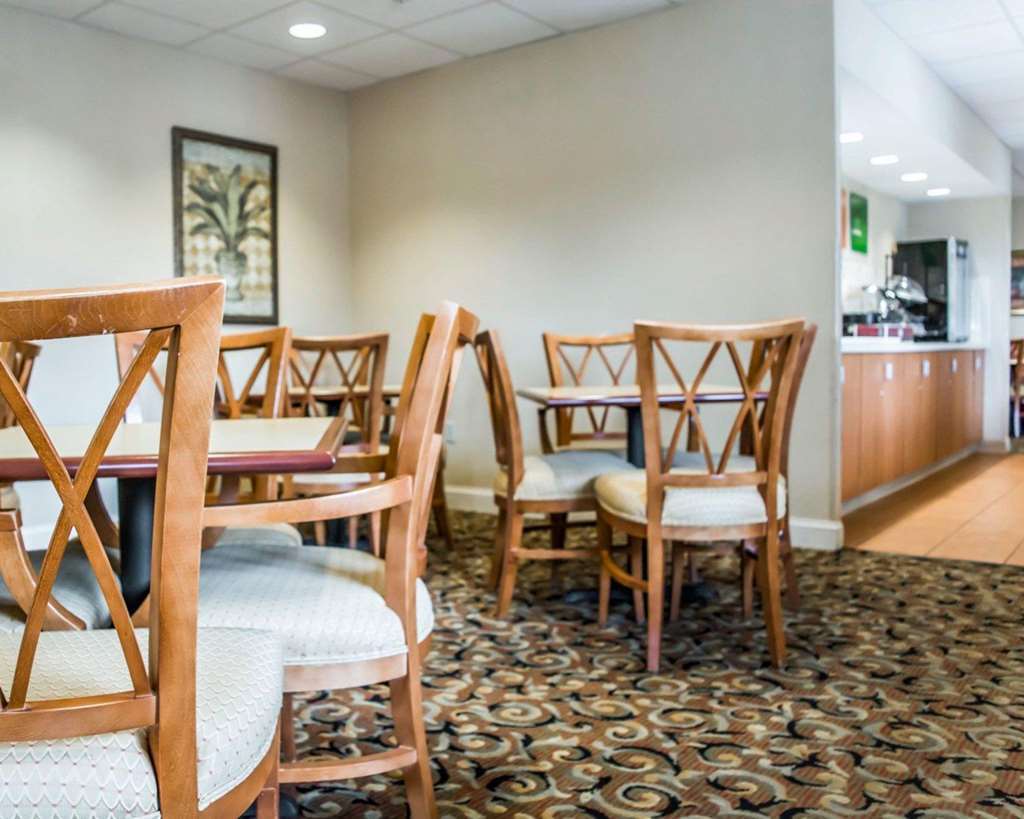 Hotel Baymont By Wyndham Bonita Springs Restaurante foto